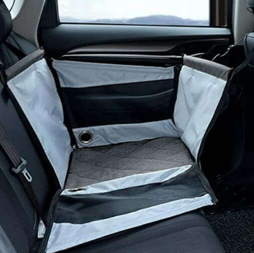 Rear seat dog box for Tesla Model Y and 3 – Tesla Ausstatter